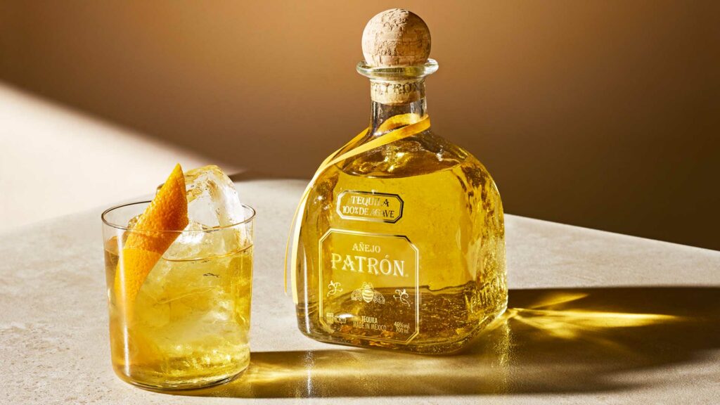 Tequila-Twist-Añejo-Old-Fashioned-Coqtail-Milano