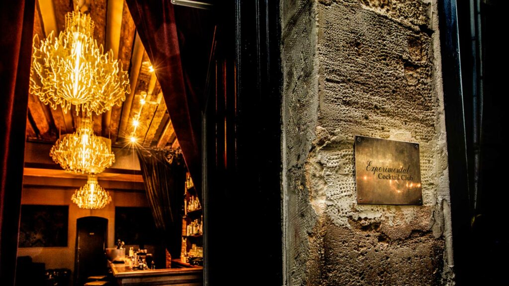 Paris-cocktail-week-Experimental-Coqtail-Milano