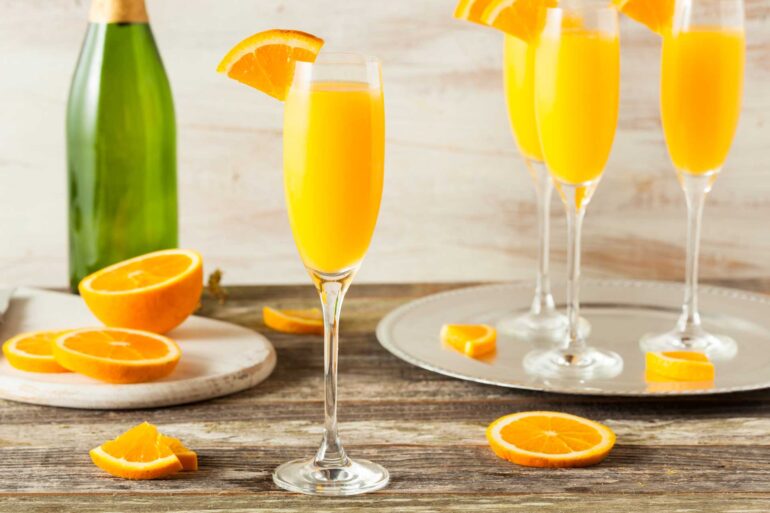 Medium-cocktail-Mimosa-Coqtail-Milano