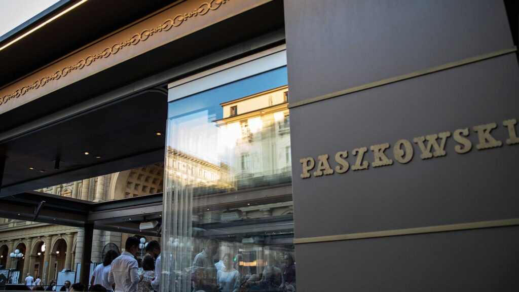 Caffè-Paszkowski-riapre-a-Firenze-2-Coqtail-Milano