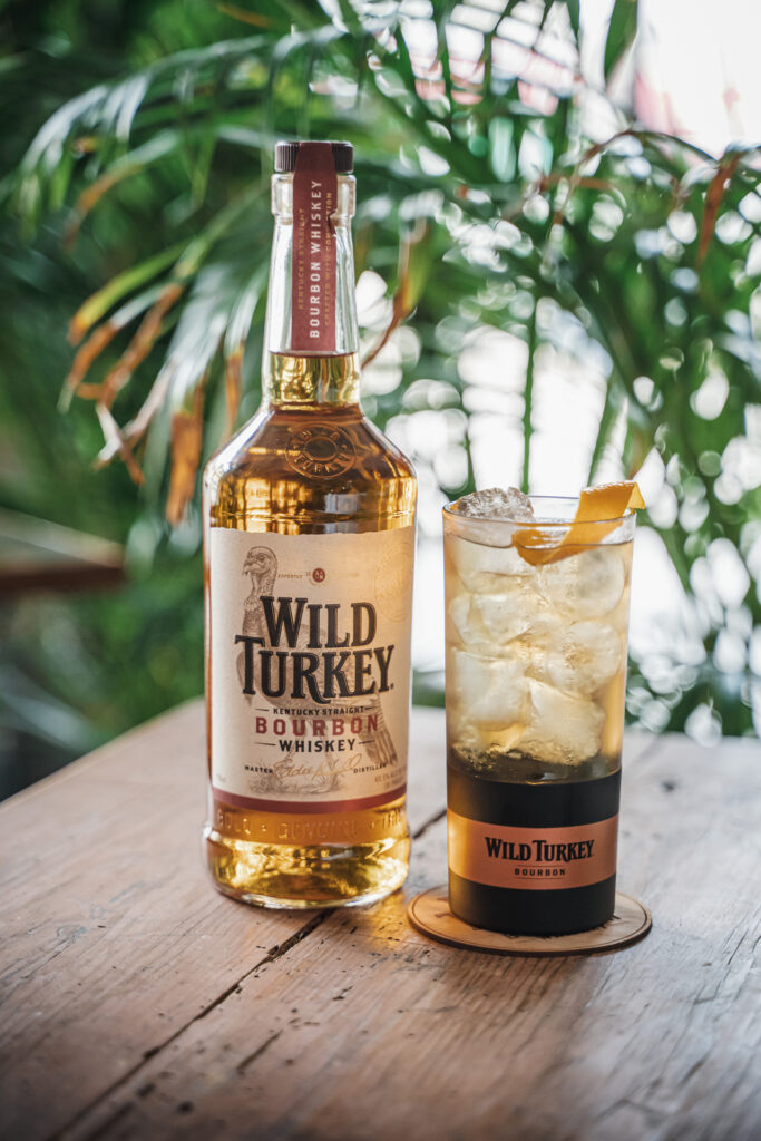 degustare bourbon il Giorno dell’Indipendenza Wild & Ginger Wild Turkey Coqtail Milano