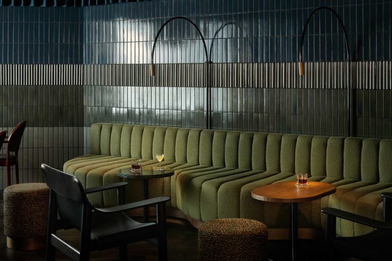 Area-consumazione-Bardem-Cocktail-Bar-Helsinki