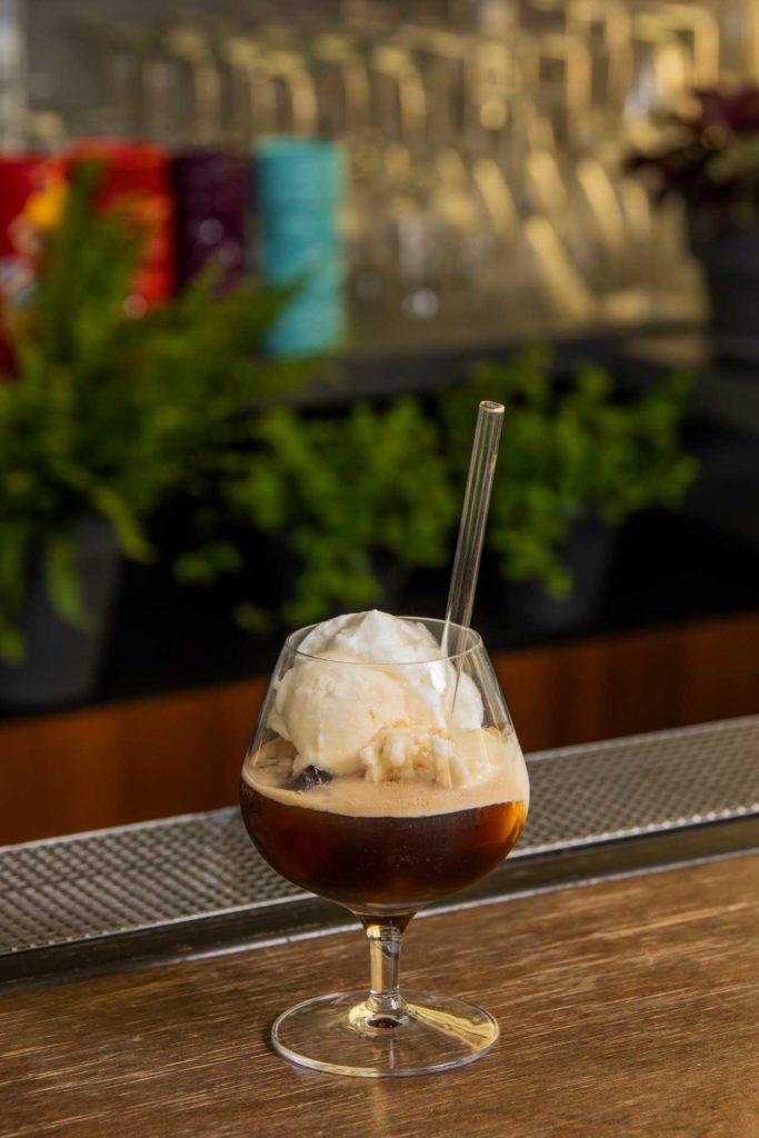 Tiramisu-Colada-cocktail-al-gelato-Coqtail-Milano