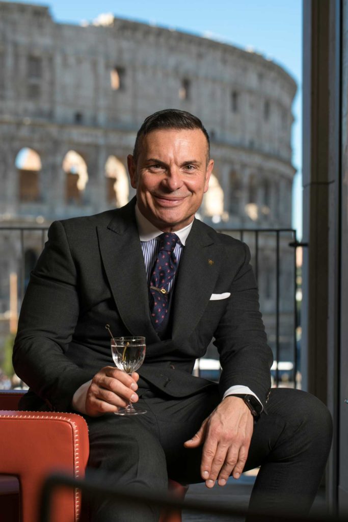 Matteo-Zed-arriva-al-Camparino-in-Galleria--Alberto-Blasetti-Coqtail-Milano