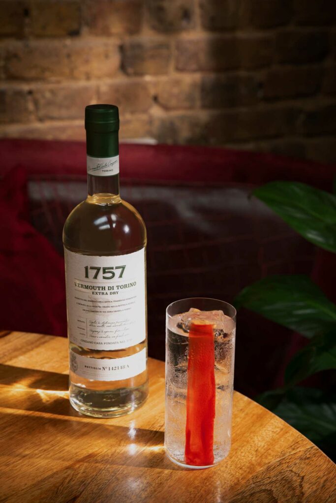 Fragrante-cocktail-1757-Cinzano-Vermouth-di-Torino-Coqtail-Milano