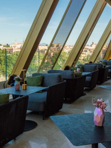 Alto-cocktail-bar-rooftop-Roma-Coqtail-Milano