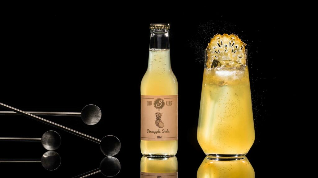 Sode-di-tendenza-three-cents-pineapple-fizzy-colada-Coqtail-Milano