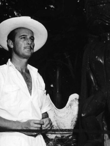 Don-the-Beachcomber-credits-donnbeach-dot-com-Tim-“Swanky”-Glazner