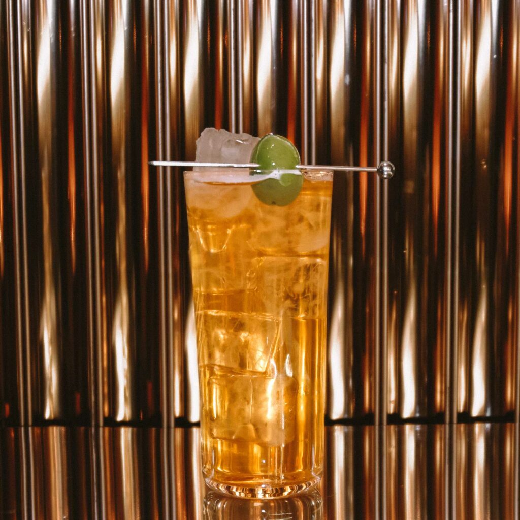 A'iuvara-Terroni-pt-2-Coqtail-Milano