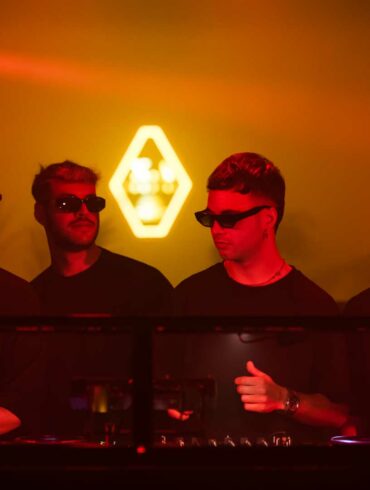 moon-print-collettivo-arca-coqtail-milano