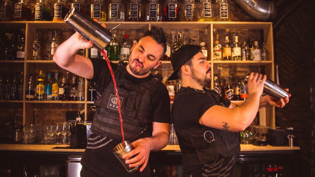 rem-trastevere-campari-academy-roma-bar-show-2024-coqtail-milano