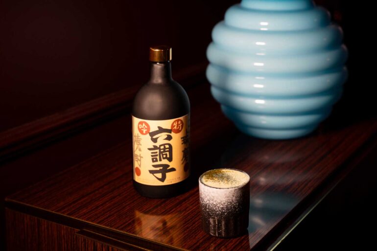 Tokugin-Rokuchoshi-shochu-Coqtail