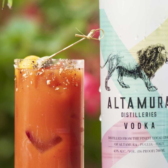 Altamura-Vodka-super-premium-Coqtail