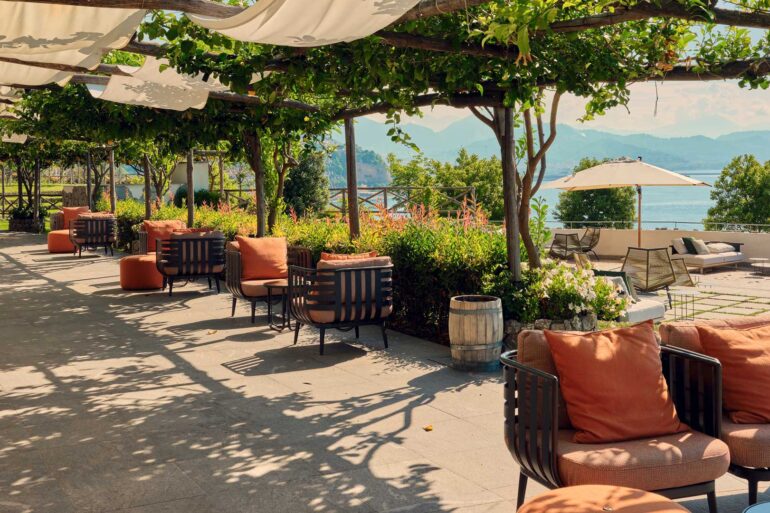 Caveau-open-air-vietri-sul-mare-coqtail