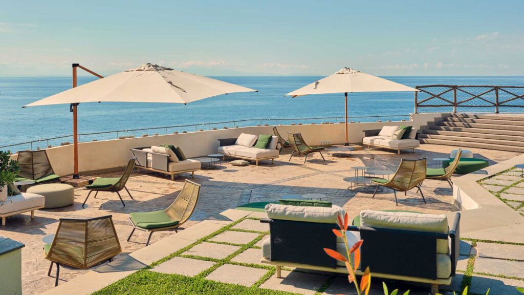 Caveau-open-air-volta-del-fuenti-vietri-sul-mare-coqtail