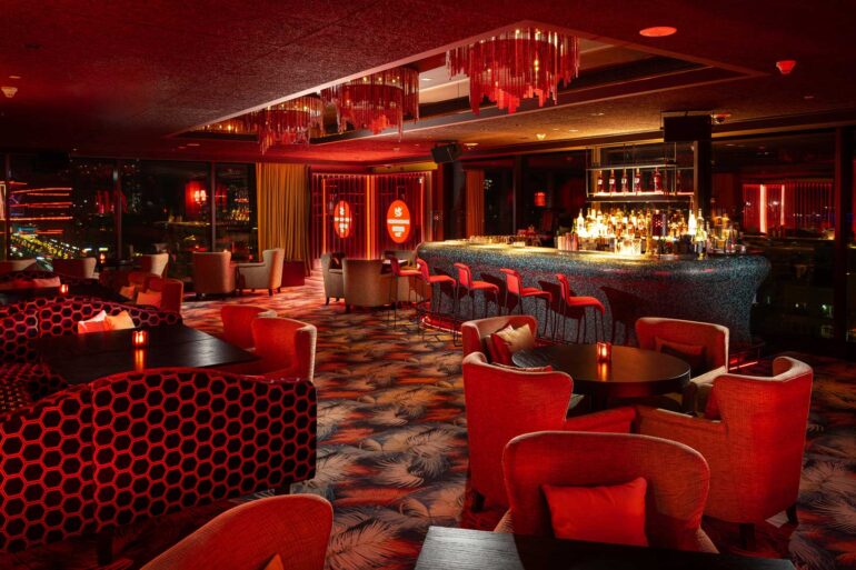 Negroni-lounge-barfly-dubai-3-coqtail