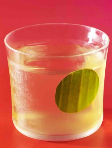 Banana-Boulevard-drink-list-Embrace-Coqtail