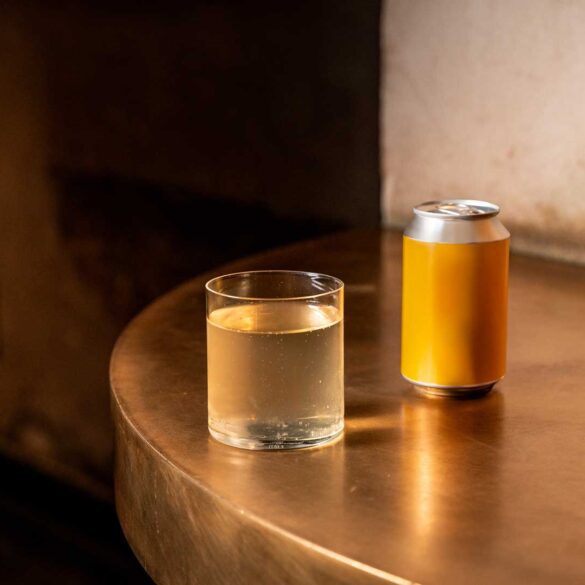 Hard-Tea-bevanda-di-tè-e-alcol-Coqtail