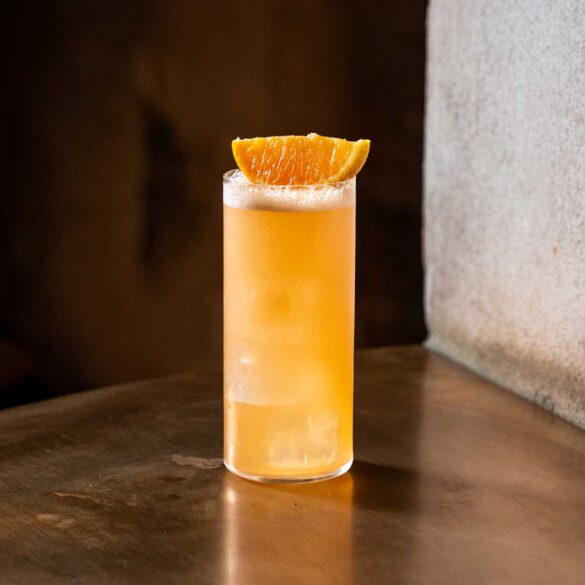 Moral-Suasion-il-cocktail-contro-il-moralismo-Coqtail