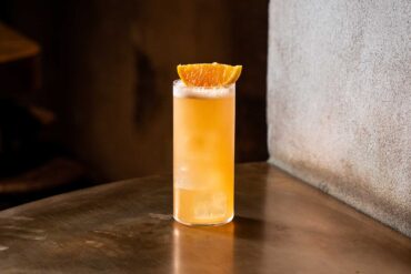 Moral-Suasion-il-cocktail-contro-il-moralismo-Coqtail