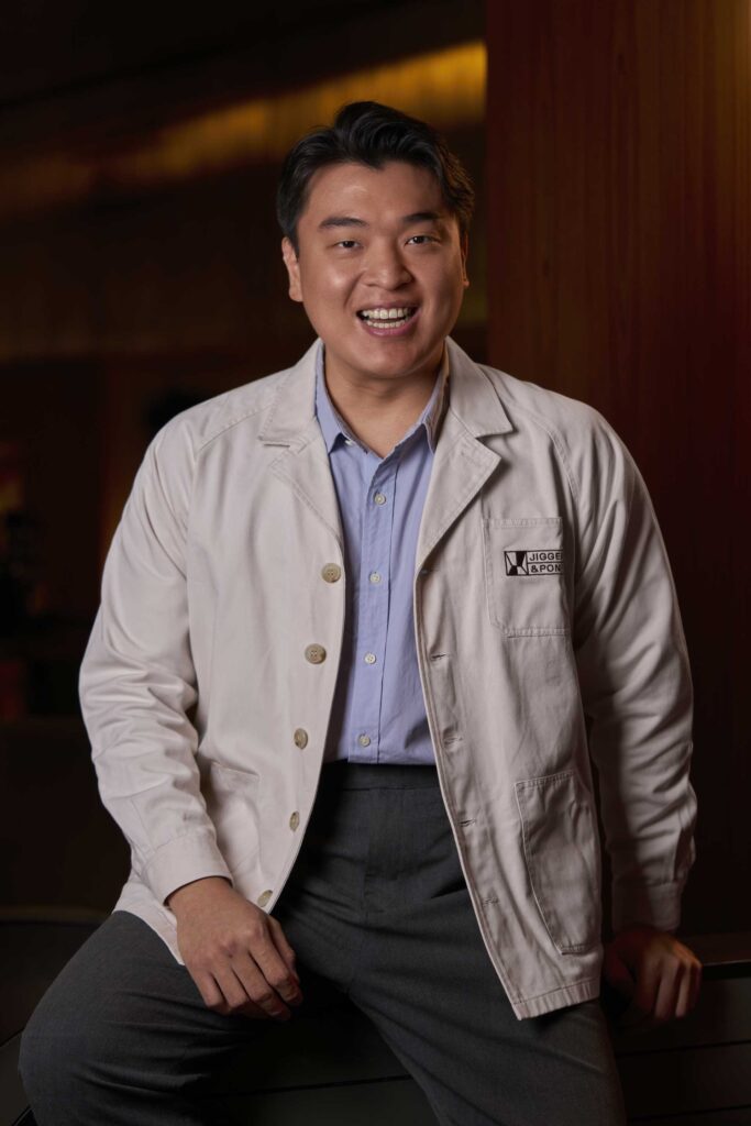 Uno-Jang-Creative-Director-Embrace-Coqtail