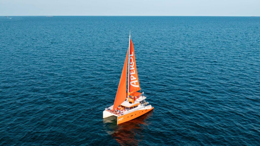 aperol-spritz-catamarano-estate-2025-coqtail