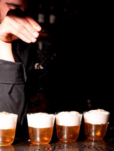 somewhere-in-cuba-2025-Giovanni-Allario-Lucas-Punt-coqtail