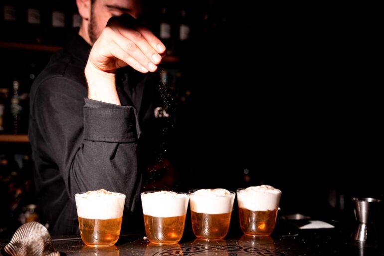 somewhere-in-cuba-2025-Giovanni-Allario-Lucas-Punt-coqtail