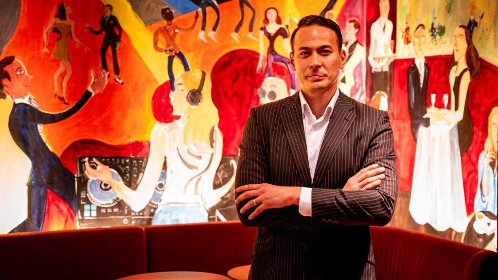 Francisco-Ricafort-al-Café-Carlyle-Coqtail