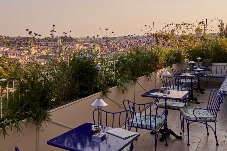 Il-rooftop-di-Casa-Monti-Coqtail