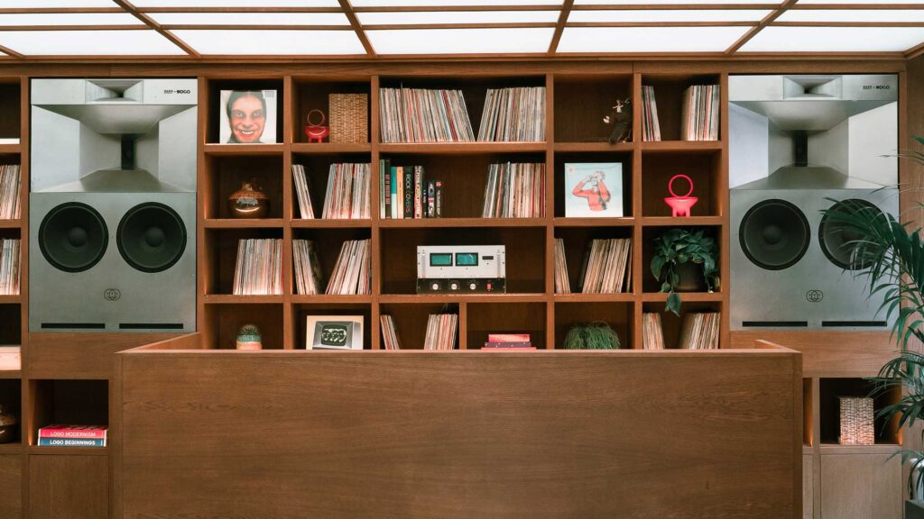 Listening-bar-Mogo-Milano-Coqtail