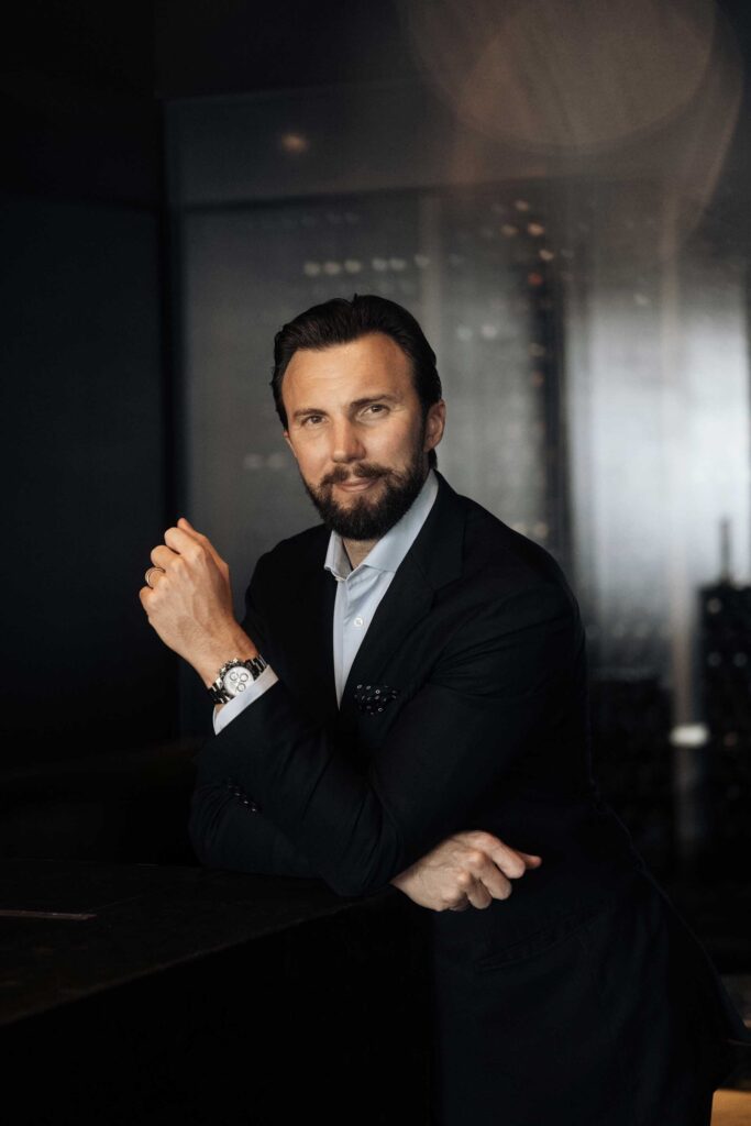 Martin-Siska-beverage-director-di-Atlantis-Dubai-Coqtail