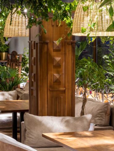 Fern-bar-il-fenomeno-degli-anni-Sessanta-e-Settanta.-Coqtail