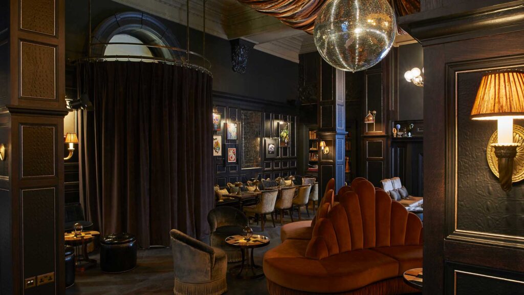 London-cocktail-week-2025-Curated-Cocktail-Tours-Coqtail