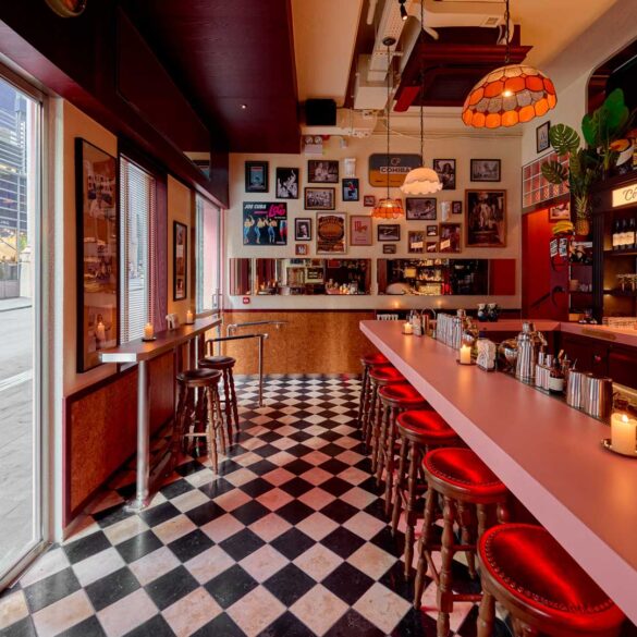 Montana-Bar-Hong-Kong-Coqtail