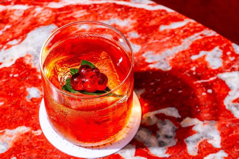 The-Butterfly-Effect-Sylver-Lyan-Washington-D.C.-nuova-cocktail-list-Coqtail