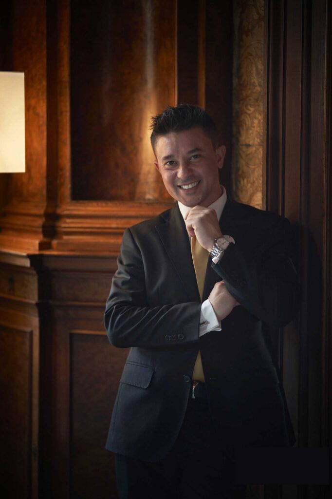 Antonio-Ferrara-bar-manager-Aman-Venice-Coqtail