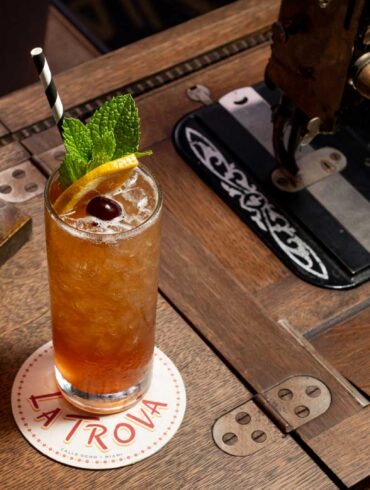 Cafe-La-Trova-cocktail-Coqtail