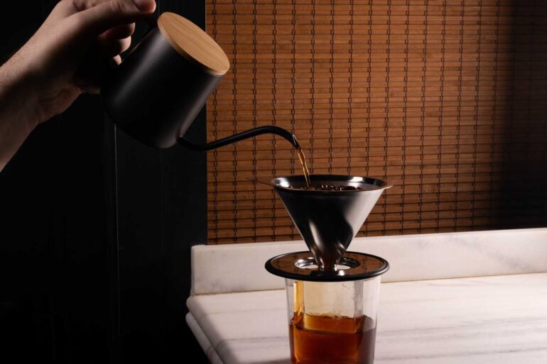 Manifesto of Nonsense è la nuova drink list di ViceVersa