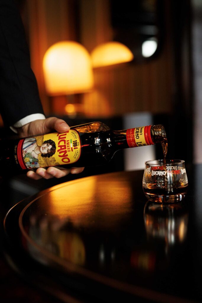 world-amaro-day-nuova-etichetta-amaro-lucano-coqtail