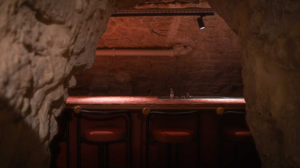 Bar De Vie si trova in un tipico sotterraneo di pietra calcarea di Parigi