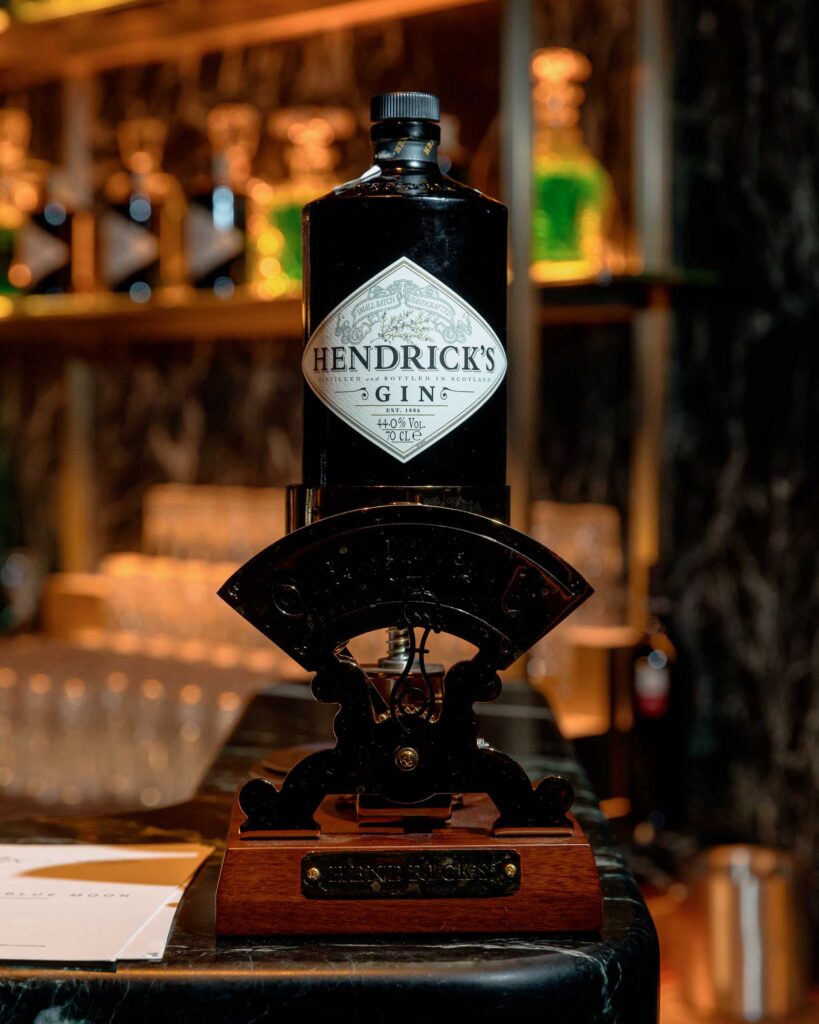Hendrick's-gin-partner-the-rome-edition-coqtail