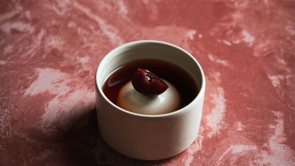 Black Cherry cocktail, De Vie, Parigi