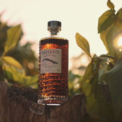 Babà al Eminente rum di Cuba