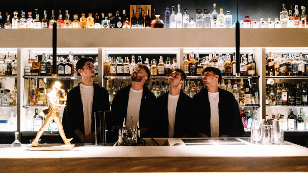 Il team del DNA Cocktail Room