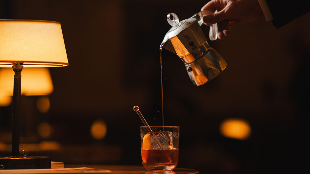 Il Negroni Svegliato, celebre signature The Carlton Bar