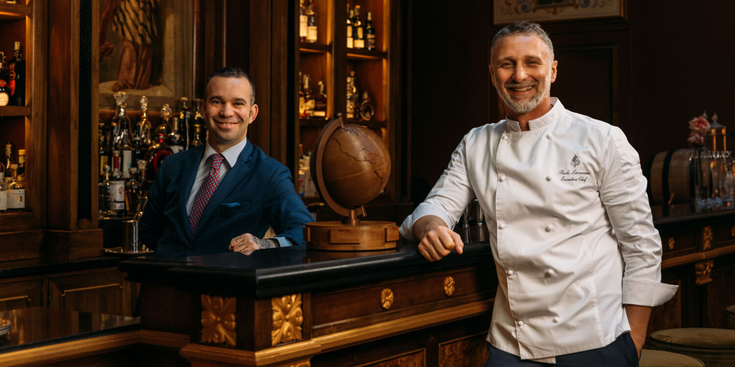 Edoardo Sandri, assistant F&B manager dell’Atrium Bar e Paolo Lavezzini, executive chef
