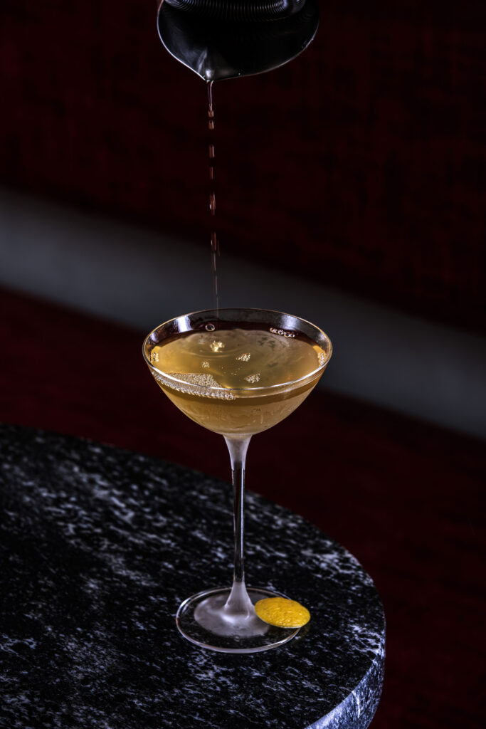 Ahoritini, il twist sul classico Dry Martini firmato dal team di Eric van Beek