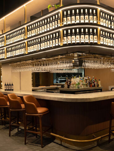 Bancone 1986 Steak House Tres Monos