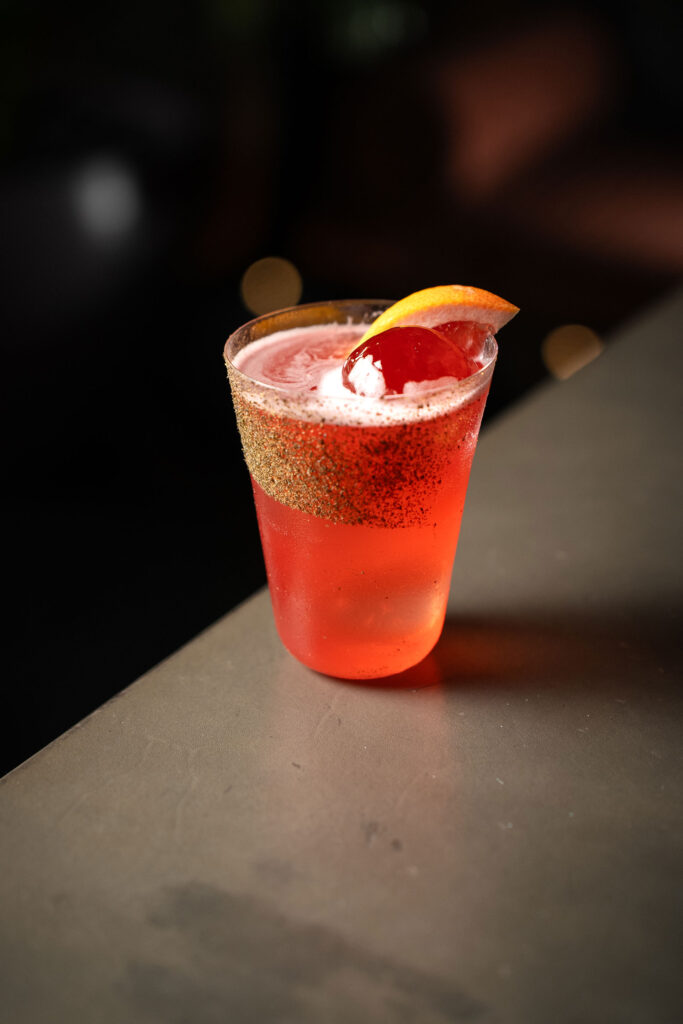 I cocktail di Blind Tiger realizzati per la presentazione di Coqtail – for fine drinkers a dicembre 2025